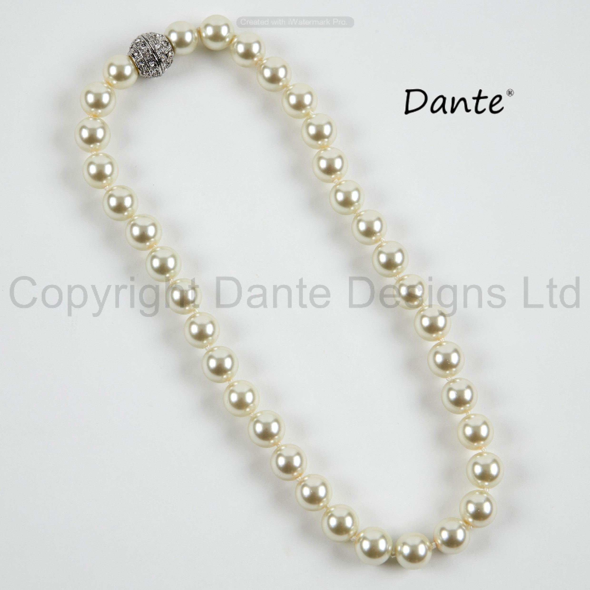 Dante - Pearl necklace