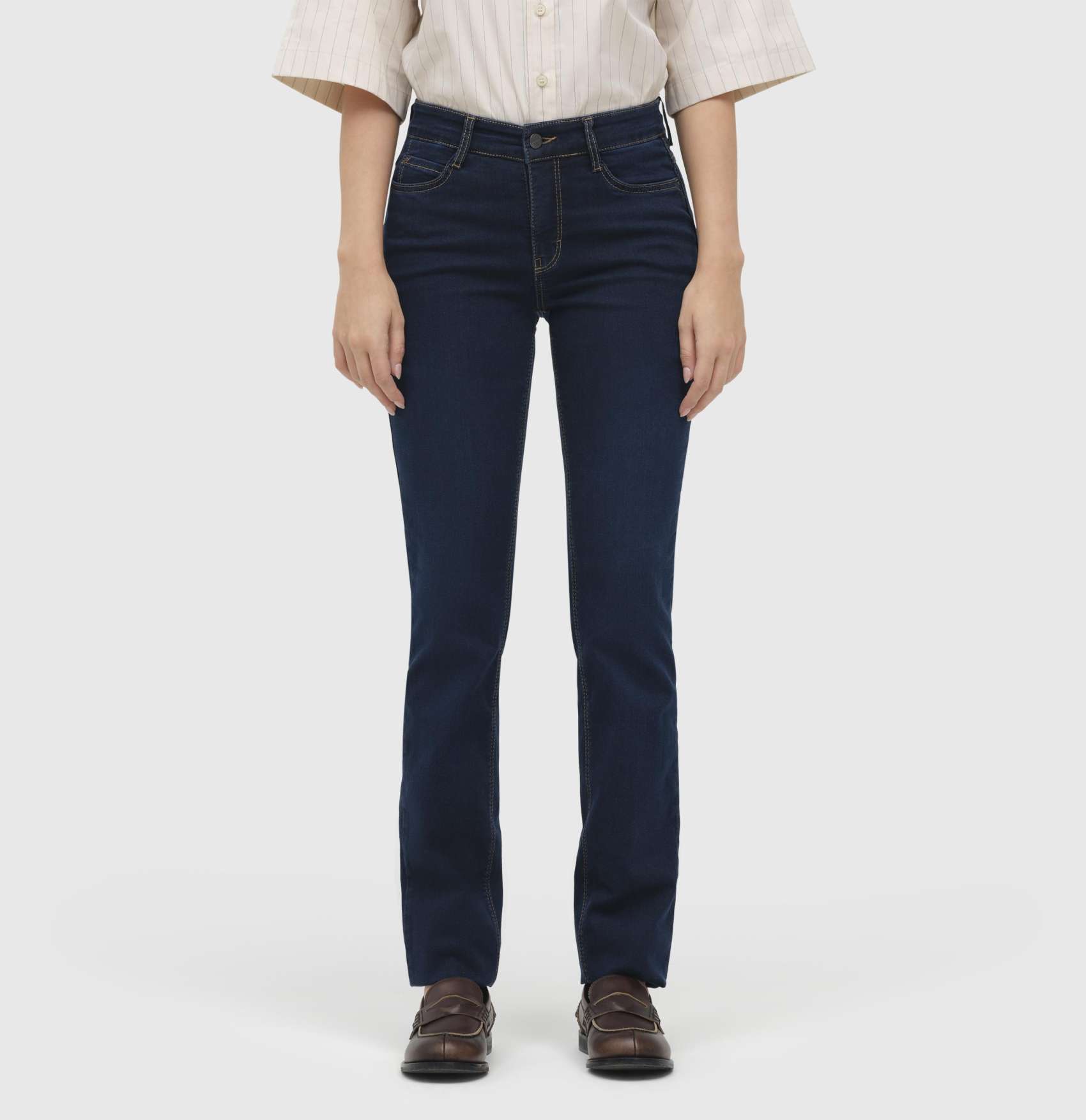 Mac - 'Dream' Straight Leg Jean