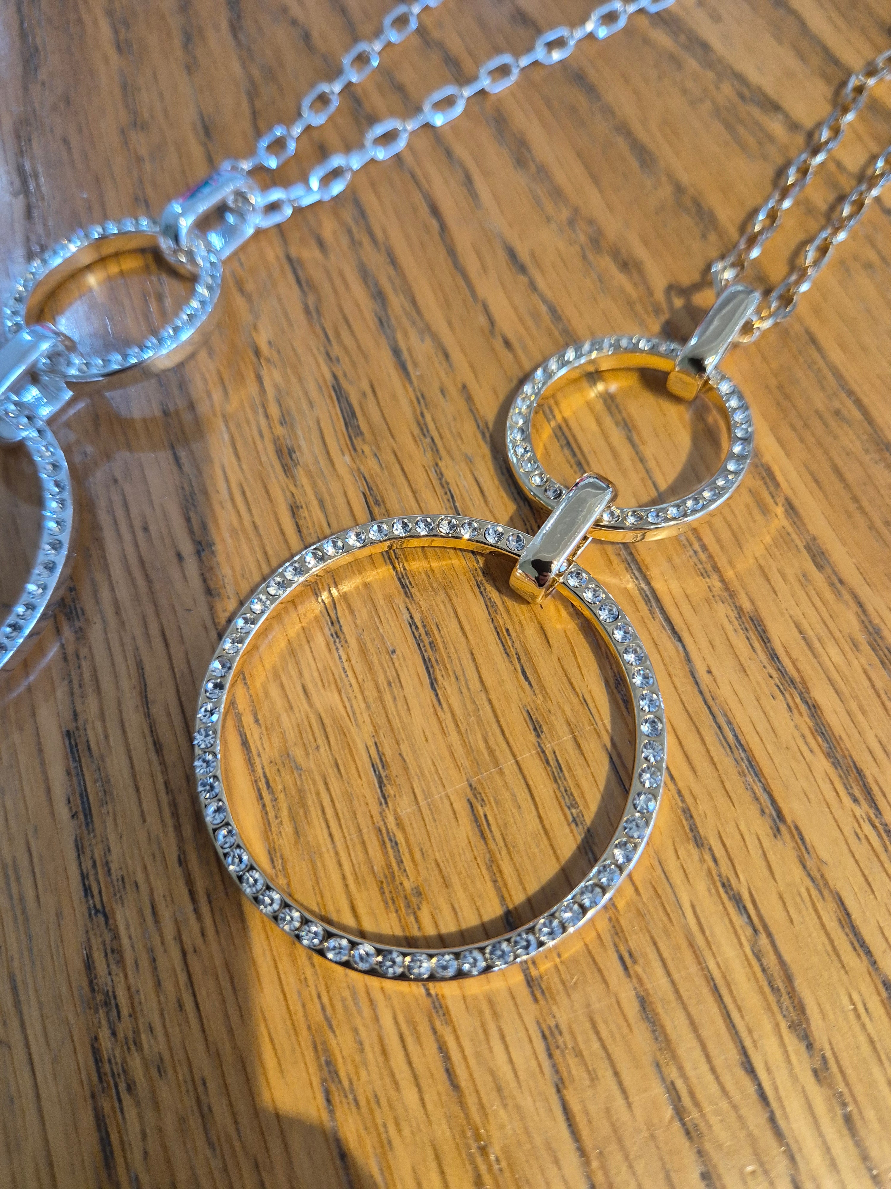 Envy - Diamonte Circle Necklace