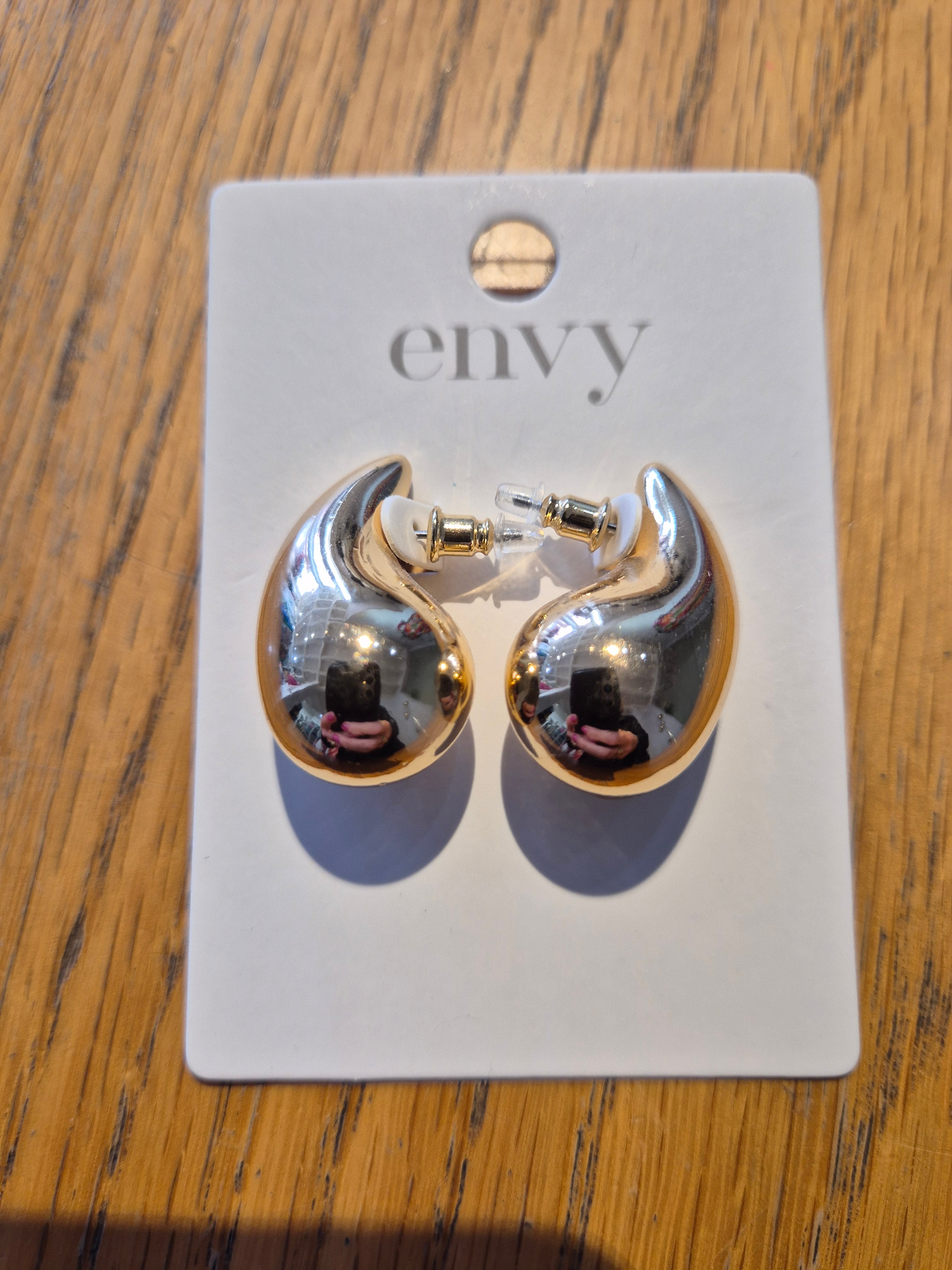 Envy  -  Chunky Gold Hoop Earrings