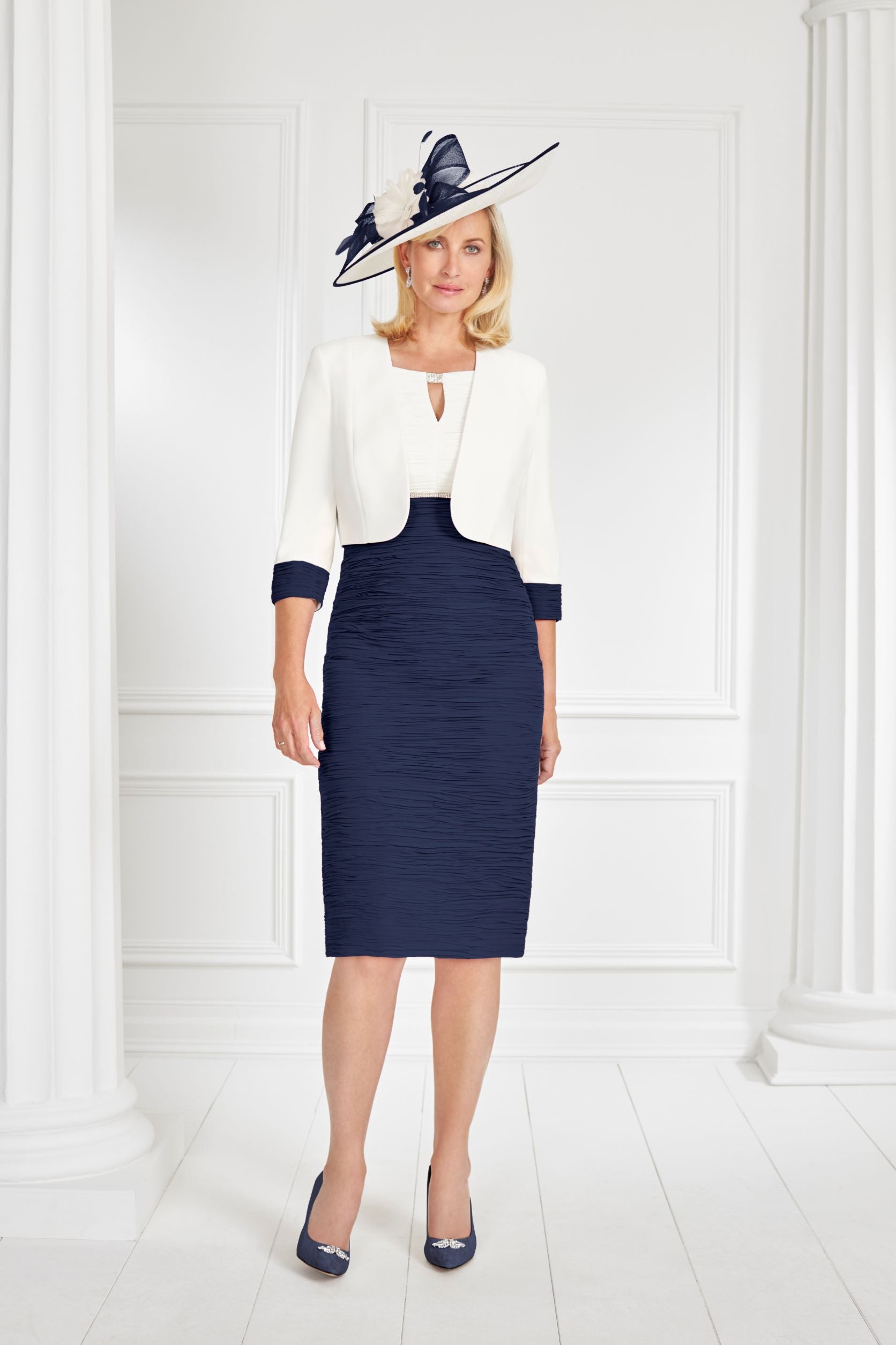 Condici - Cream & Navy Outfit