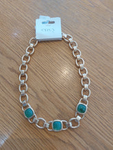 Load image into Gallery viewer, Envy - Chunky chain and green necklace
