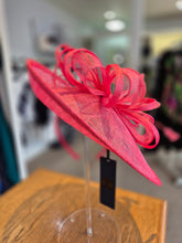 Load image into Gallery viewer, Failsworth- Fascinator
