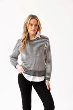 Load image into Gallery viewer, Marble - Black and White Jumper
