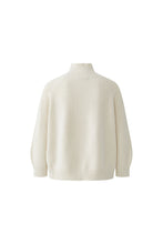 Load image into Gallery viewer, Oui - Off-White Jumper
