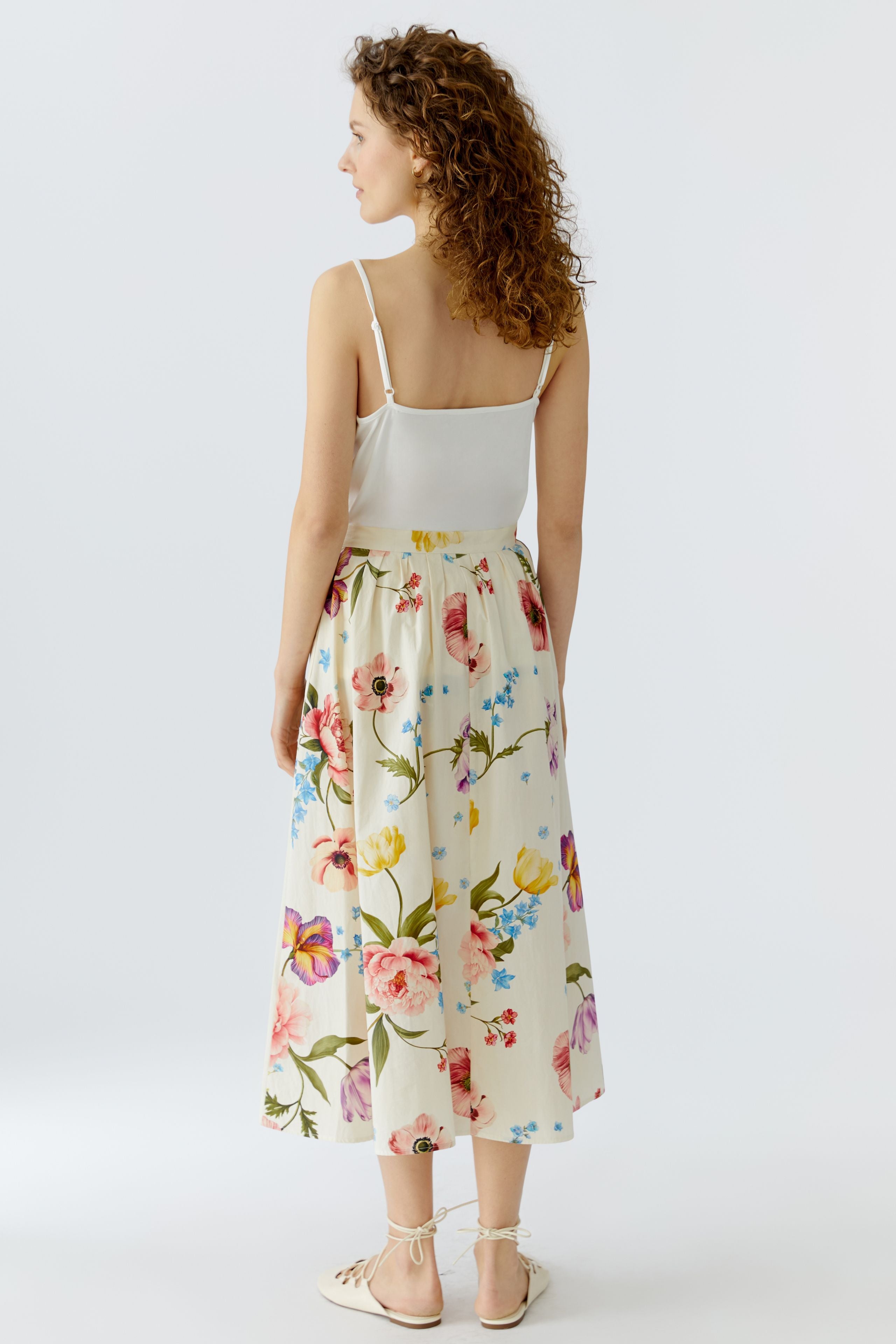 Oui 97098 White and Red Floral Printed Midi A Line Skirt