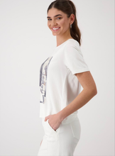Load image into Gallery viewer, Monari - Printed T-Shirt

