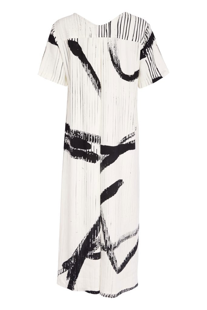 Naya Brush Stroke Dress With Contrast At Hemline 320