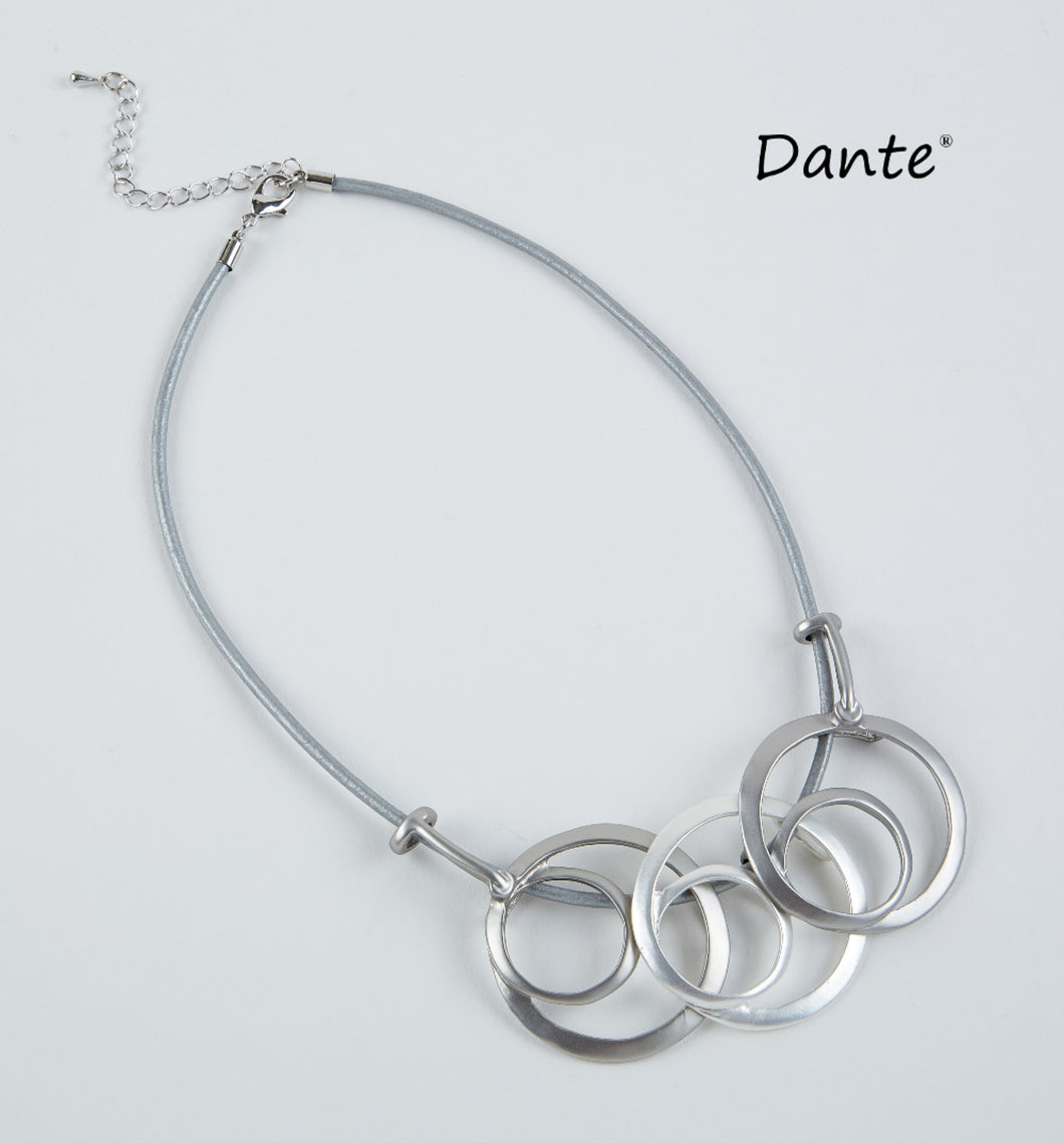 Dante - Silver Loop Necklace