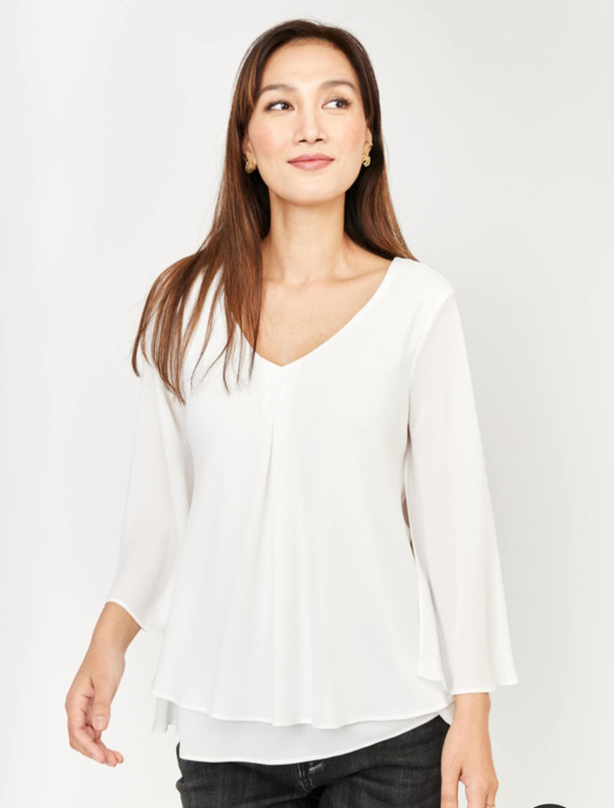Frank Lyman - Essential blouse.