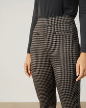 Load image into Gallery viewer, Gerry Weber - Houndtooth Trousers
