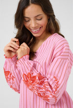 Load image into Gallery viewer, Cream - Pink Blouse
