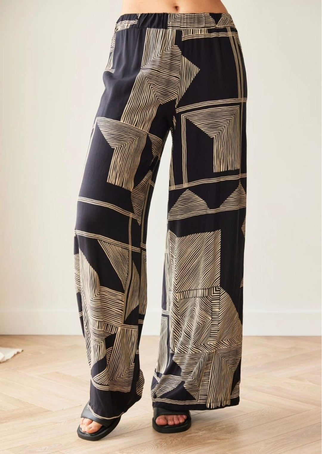 Peruzzi 519 Geometric Black/White Print Trouser