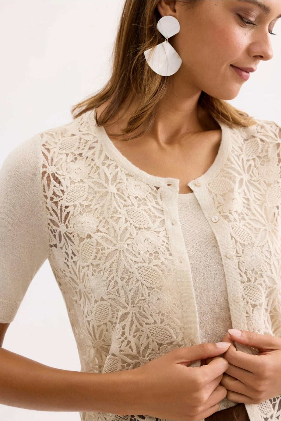 Leo & Ugo BET713 Beige Short Sleeved Round Neck Soft Knit Fabric Twin Seat Cardigan