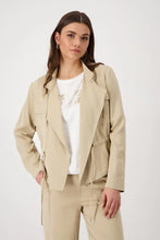 Load image into Gallery viewer, Monari - Camel Jacket
